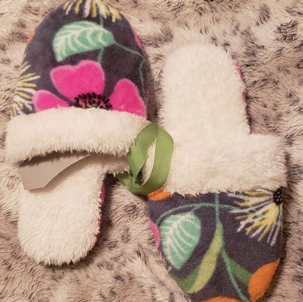 Brand new Vera Bradley slippers
